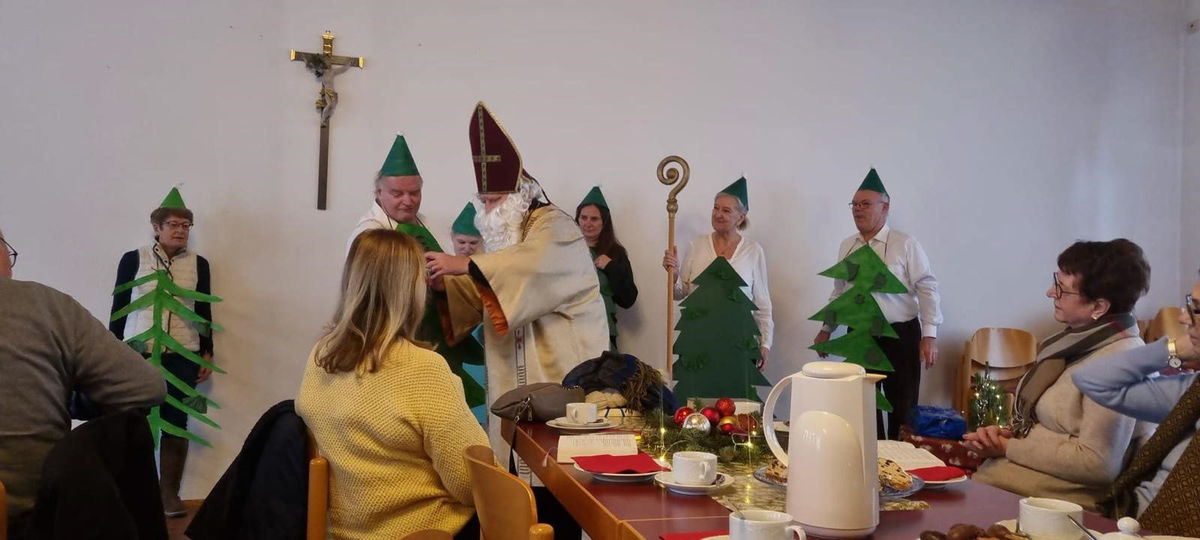 Adventkaffee am 3. Advent im Pfarrheim Allerheilige